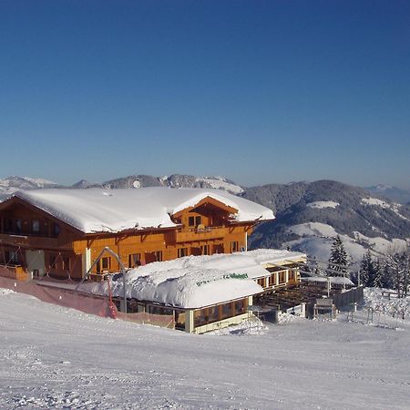 Berghaus Koglmoos Hotel Ауфах Екстериор снимка