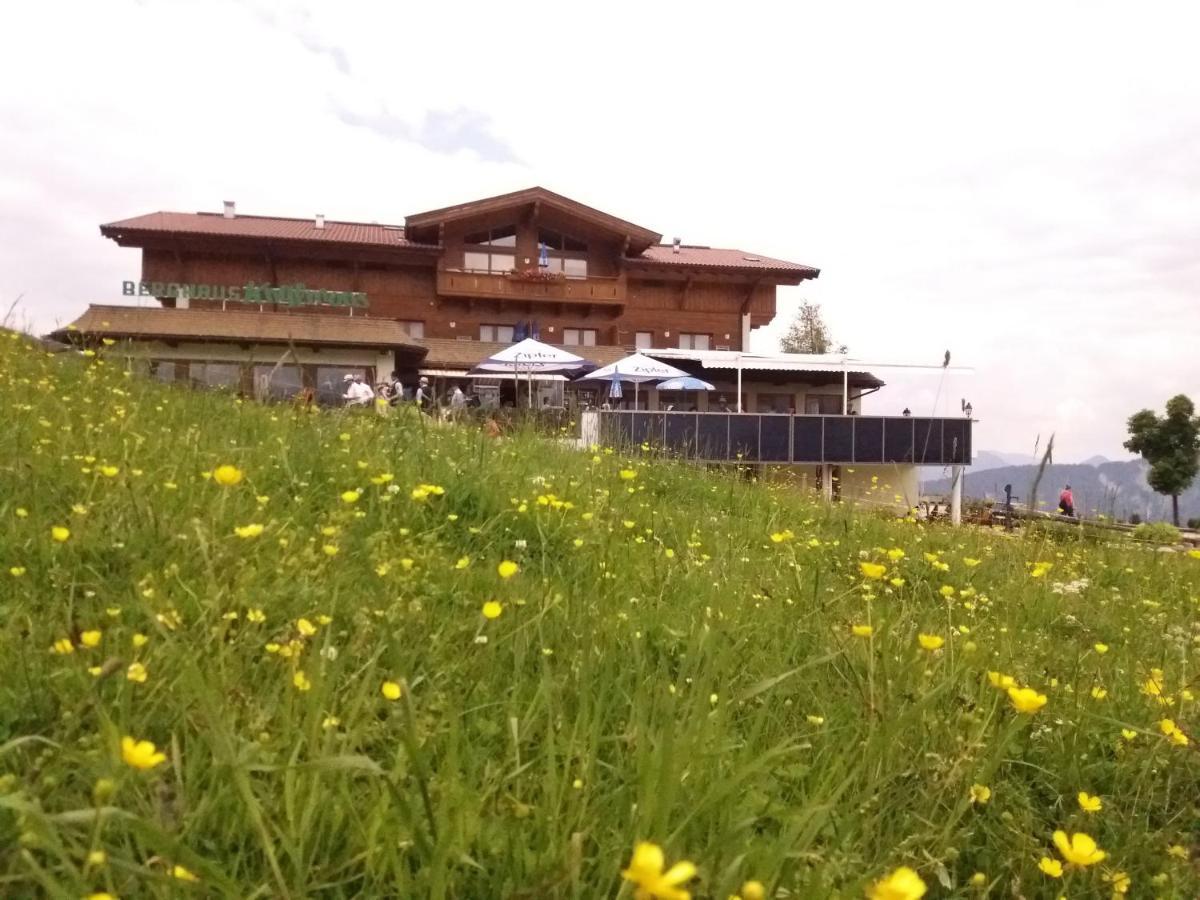 Berghaus Koglmoos Hotel Ауфах Екстериор снимка