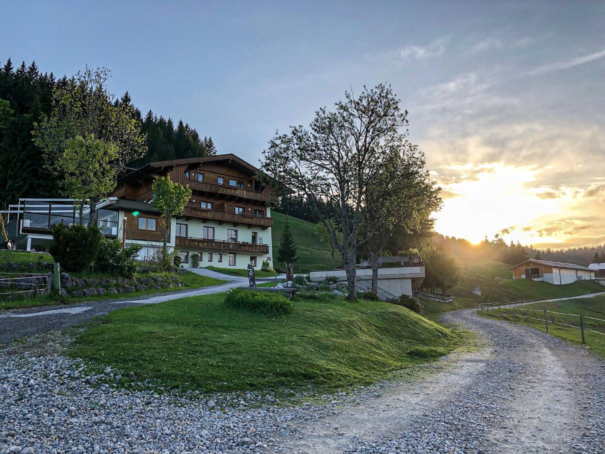 Berghaus Koglmoos Hotel Ауфах Екстериор снимка