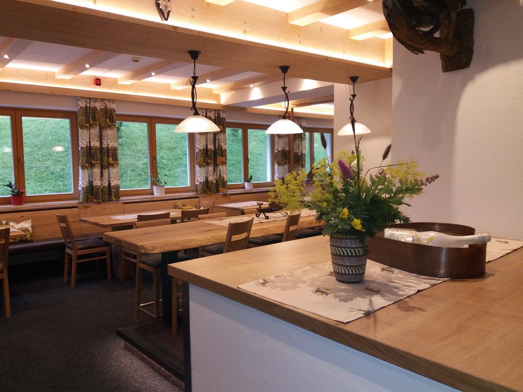 Berghaus Koglmoos Hotel Ауфах Екстериор снимка
